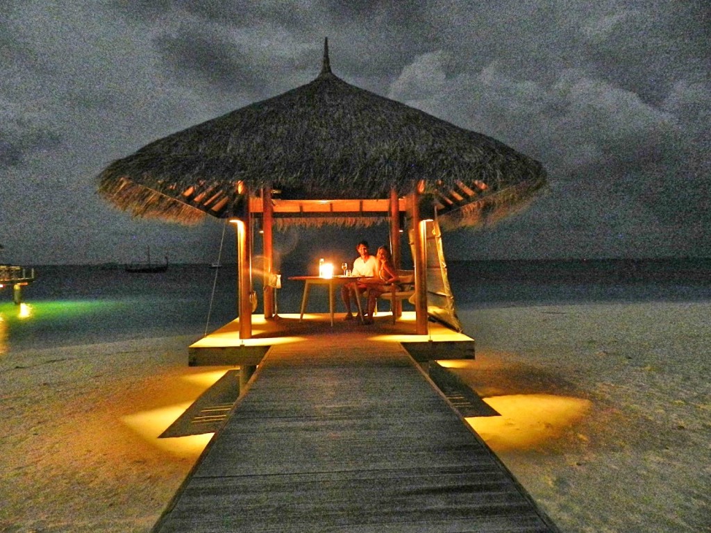 SAND Restaurant velassaru maldives