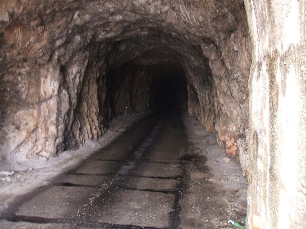 Túnel Pitve-Zavala, na ilha de Hvar