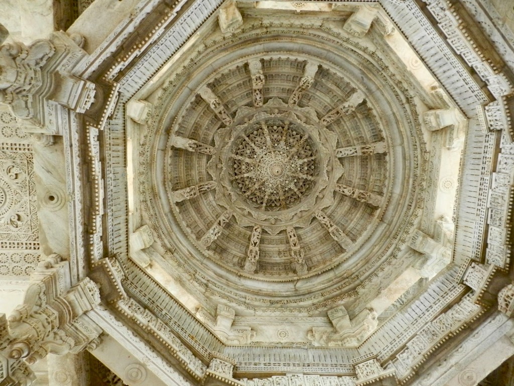 ranakpur jain temple india