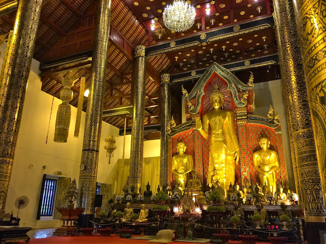 25 wat chedi luang old city temple - chiang mai tailandia