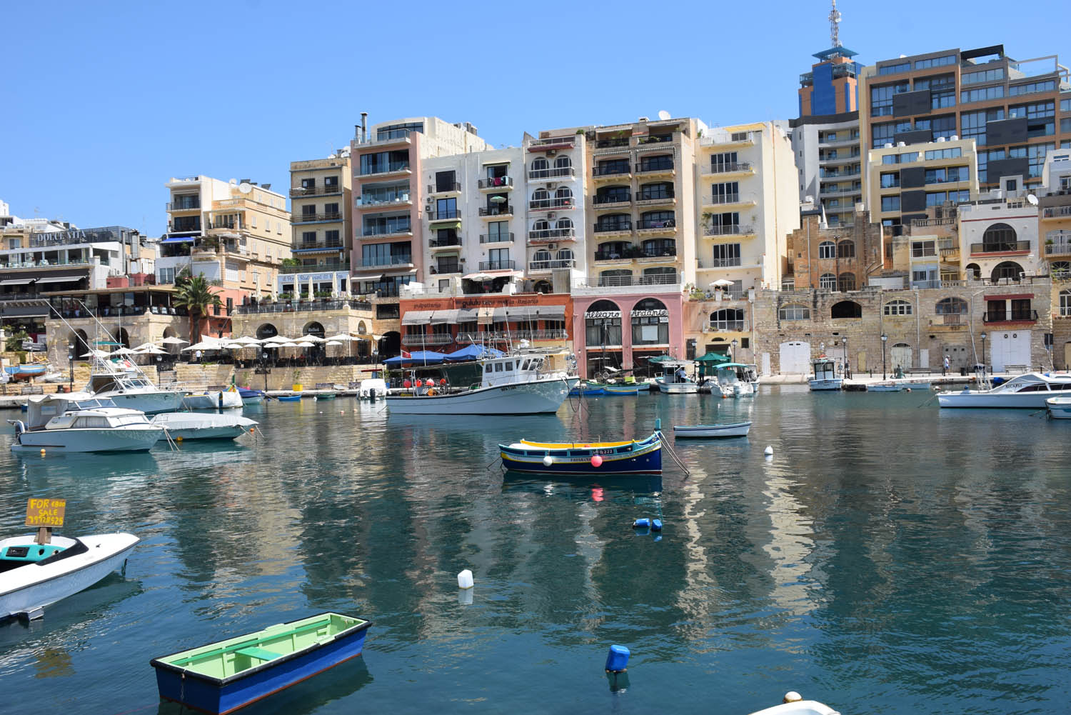 Spinola Bay - St. Julian's - Malta