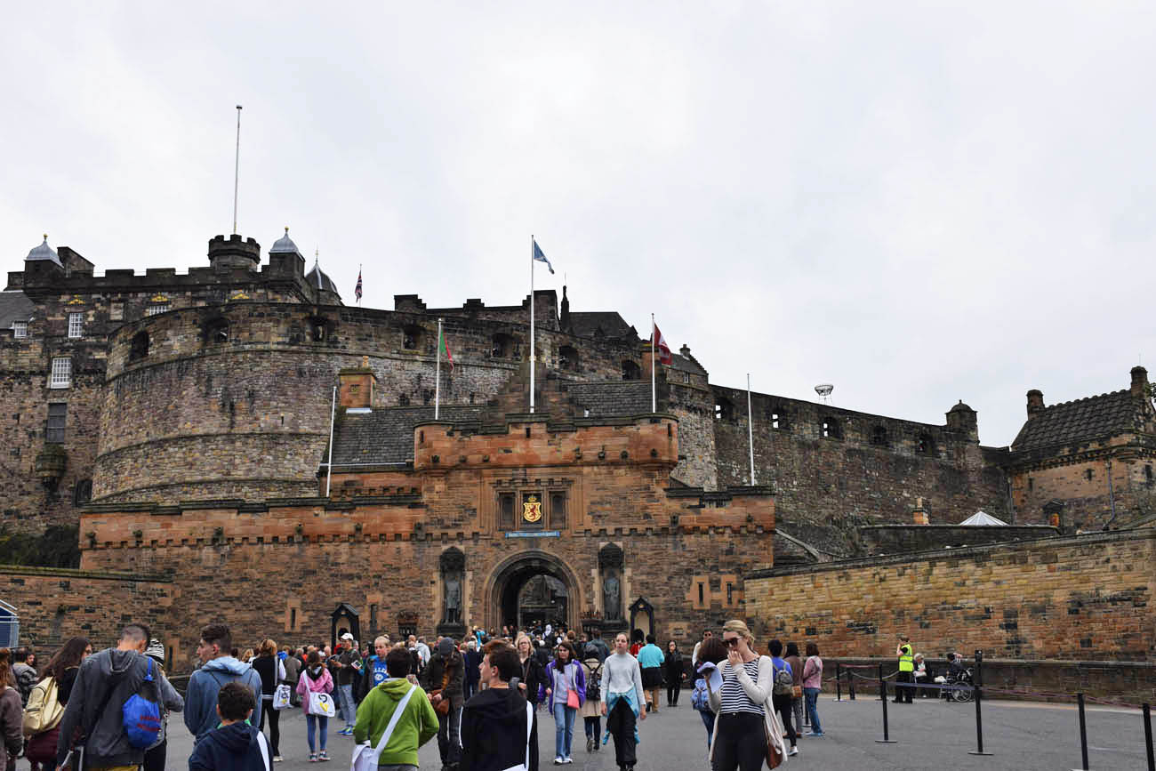 Entrando no Castelo de Edimburgo