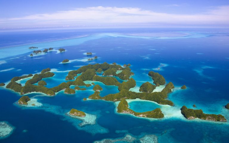 Rock Islands - Palau | créditos foto: Charly W. Karl (Flickr - CC)
