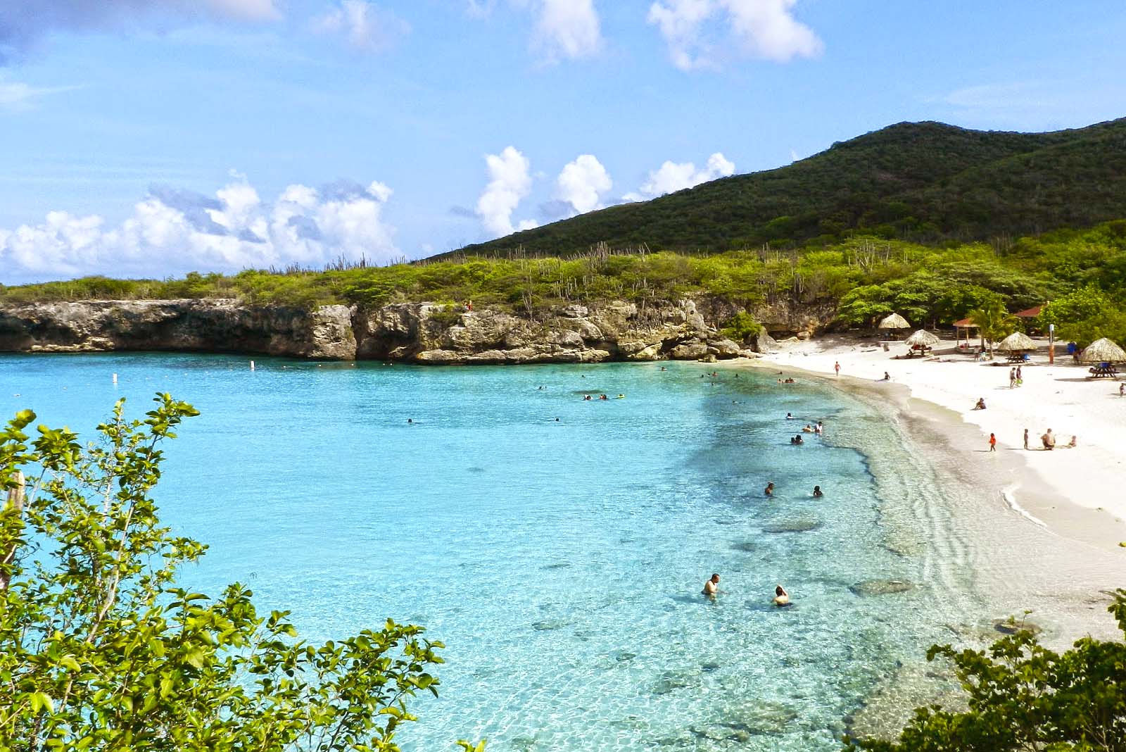 as praias mais bonitas do caribe - kenepa grandi - curaçao