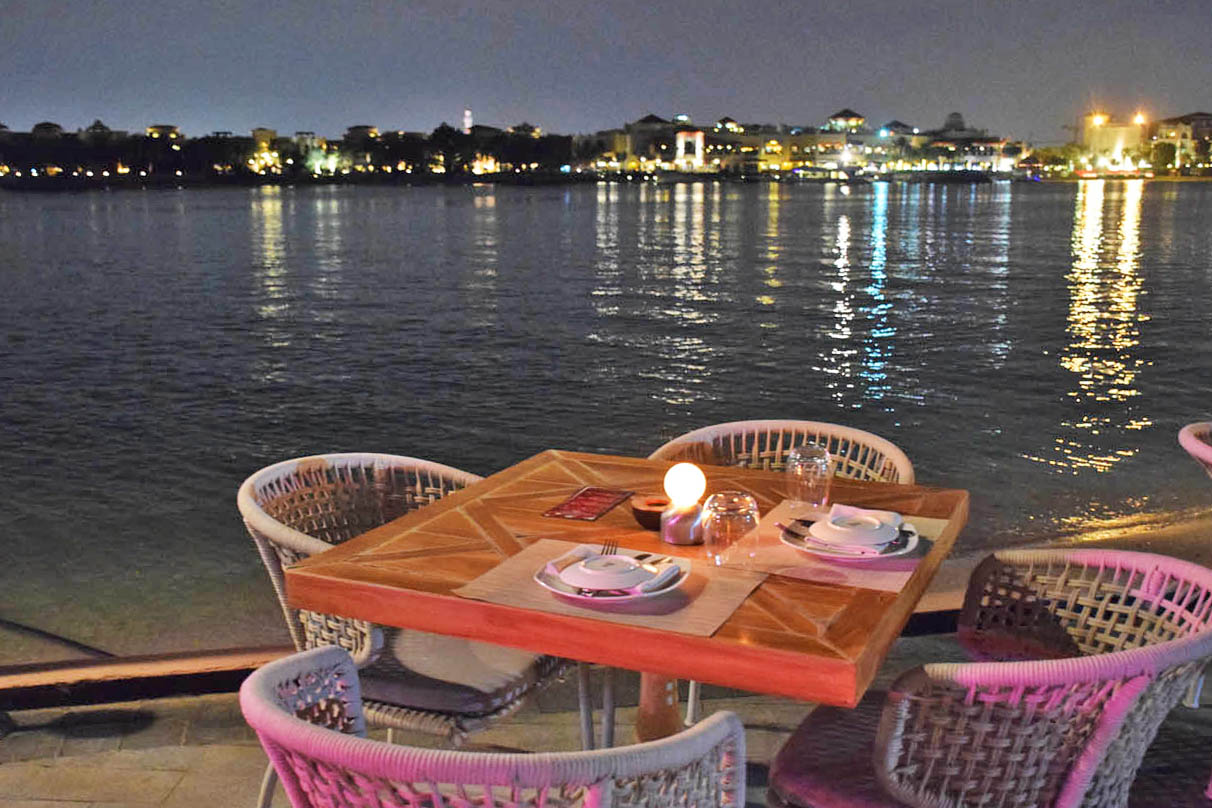 Onde comer em Abu Dhabi - Venetian Village - Ritz Carlton
