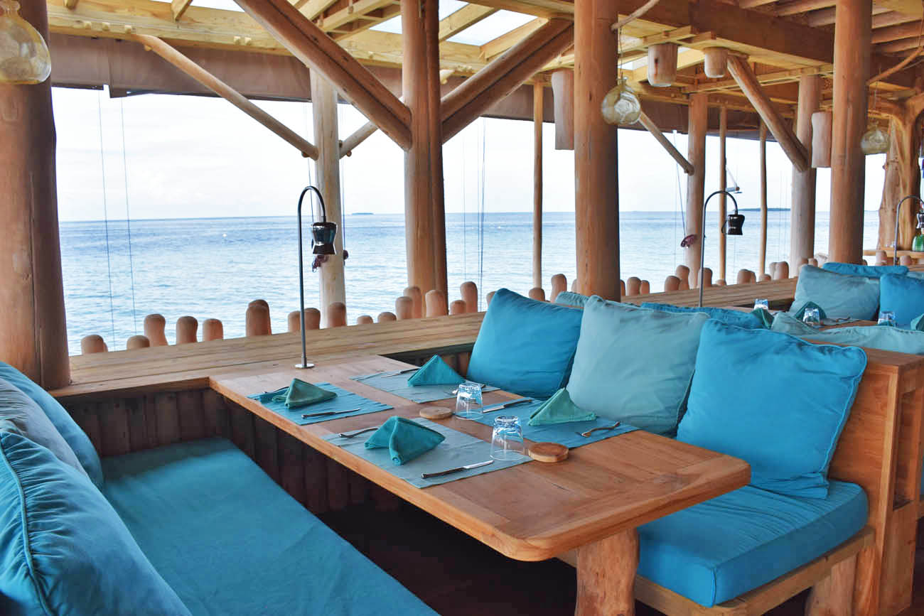 Soneva Fushi Maldives - restaurants gastronomy food - Out of the Blue