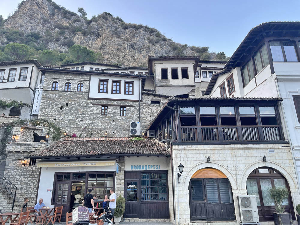 Hotel Ansel - Mangalem - Berat - Albania