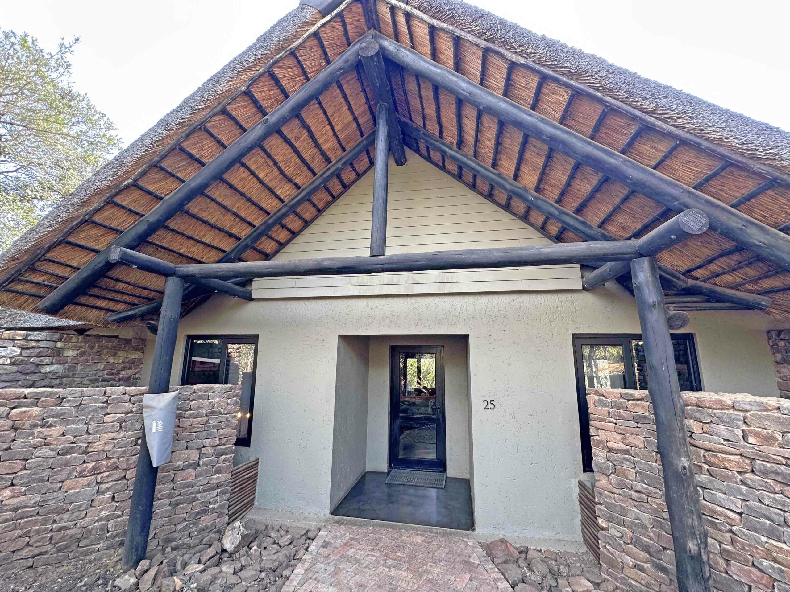 andbeyond phinda mountain lodge safari africa do sul com criancas - family suite