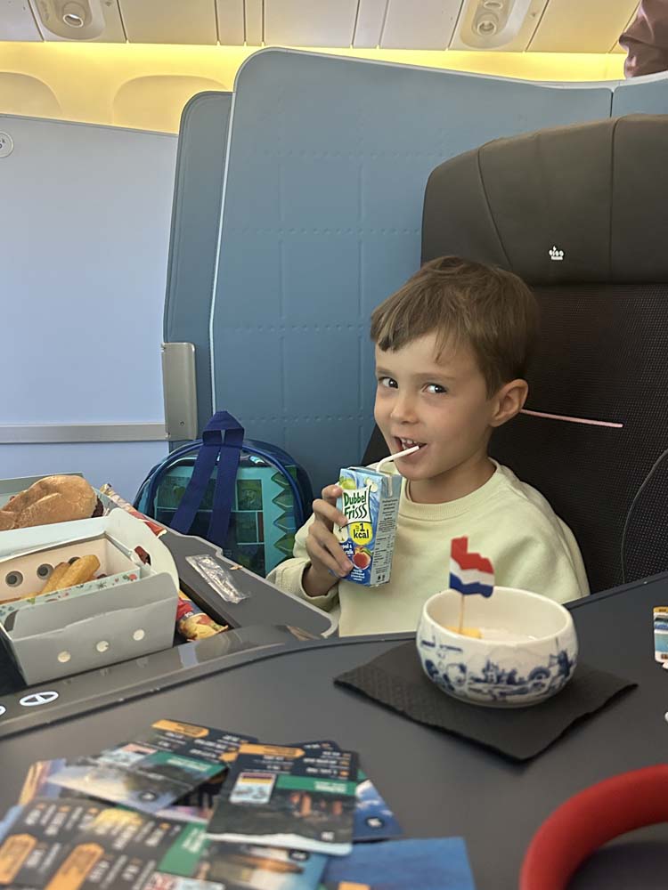 KLM Business Class child menu