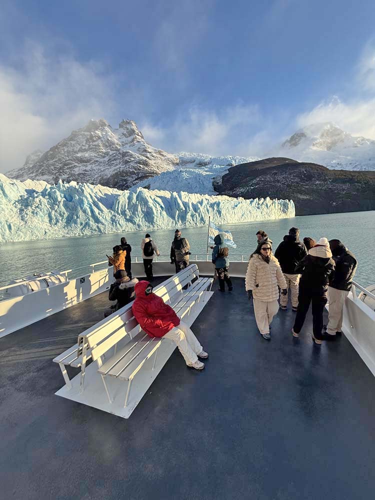 Passeio geleiras El Calafate - Glaciares de barco - GOURMET Passeio geleiras El Calafate - Glaciares de barco - GOURMET
