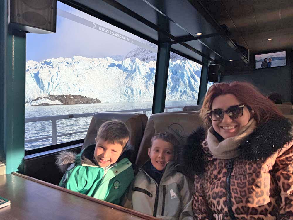 Passeio geleiras El Calafate - Glaciares de barco - GOURMET Passeio geleiras El Calafate - Glaciares de barco - GOURMET