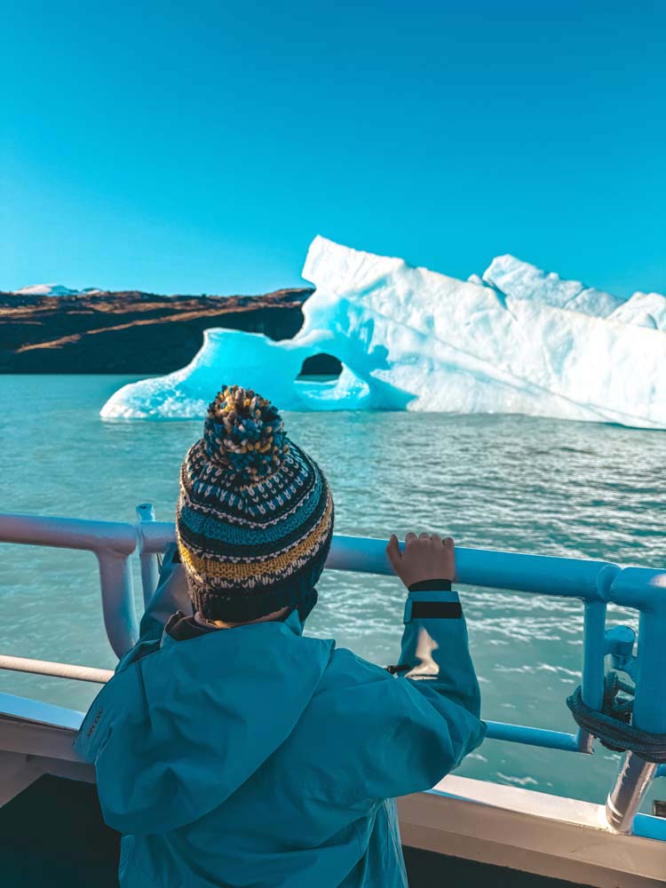 ICEBERGS EL CALAFATE ICEBERGS EL CALAFATE