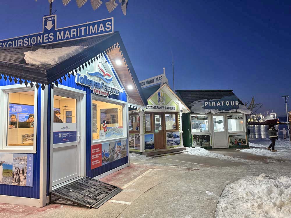 Porto de Ushuaia - passeio de barco Canal Beagle