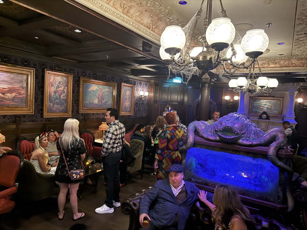 Haunted Mansion Disney Destiny bar