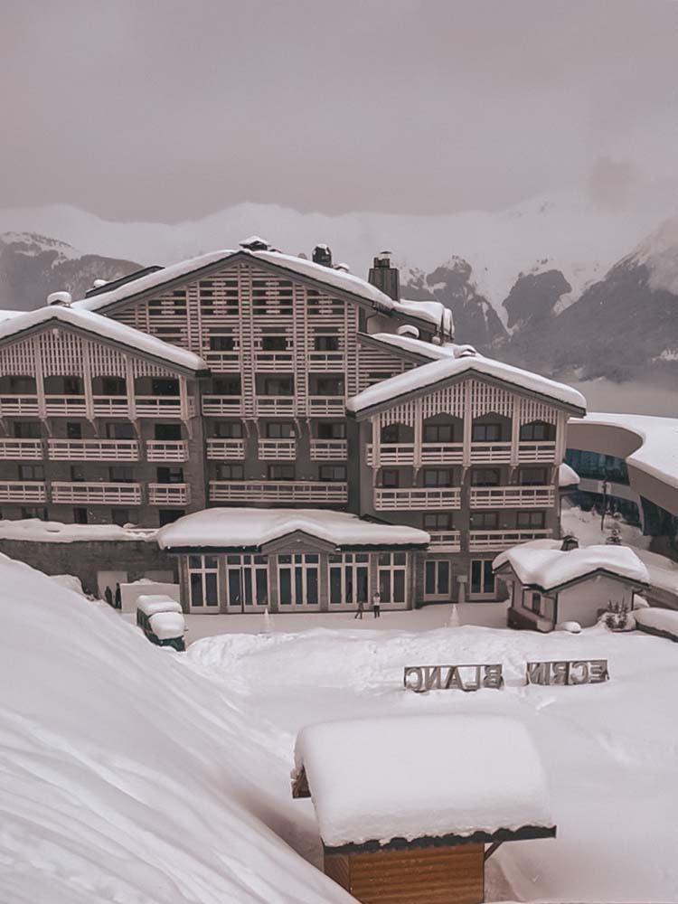 ecrin blanc courchevel - hotel ski-in ski-out